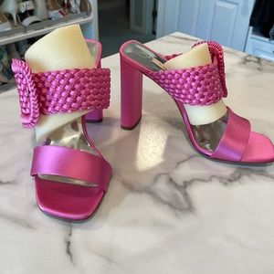 Cassadei heels NWOB 4”